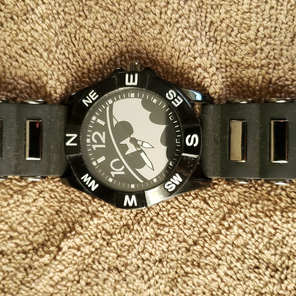 Batman Watch - Picture 2 of 3